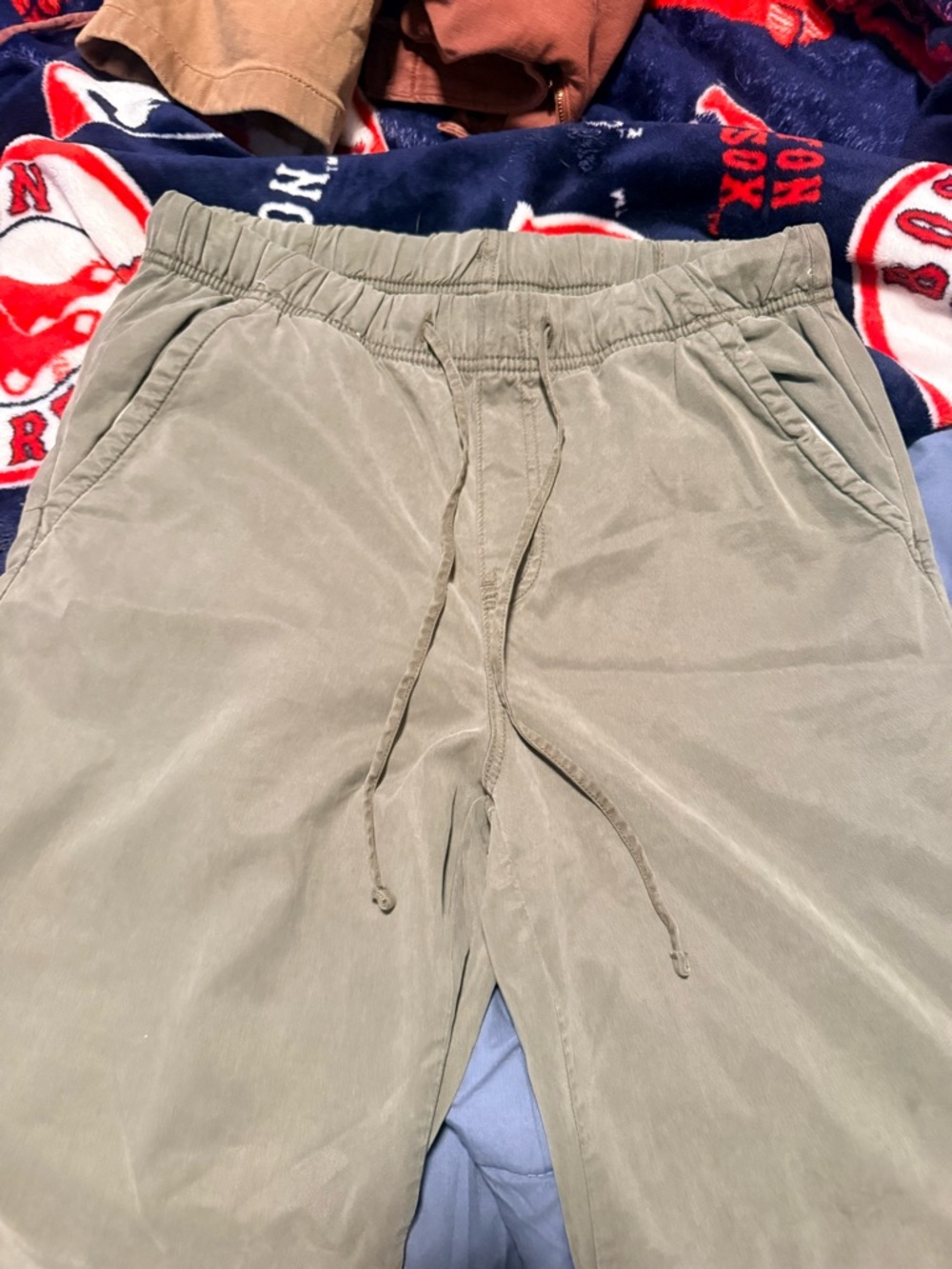 American Eagle Wide Leg Drawstring Pants in Olive - Picture 4 of 8